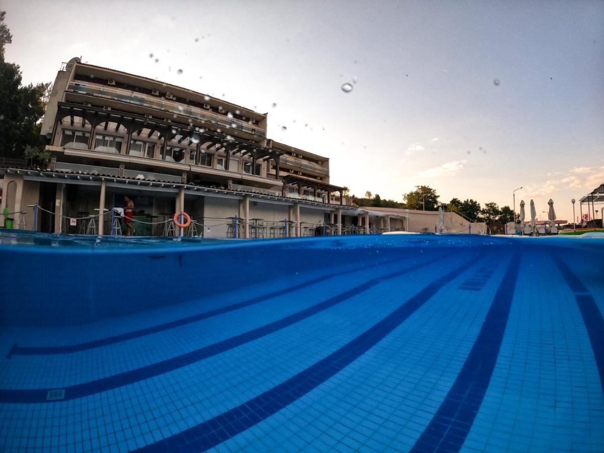 Dhidhimotikhon Plotini Hotel מראה חיצוני תמונה
